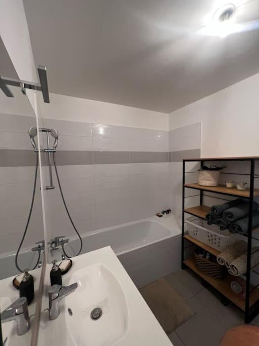T3 Cosy, Neuf Et Ensoleille Apartman Marseille Kültér fotó